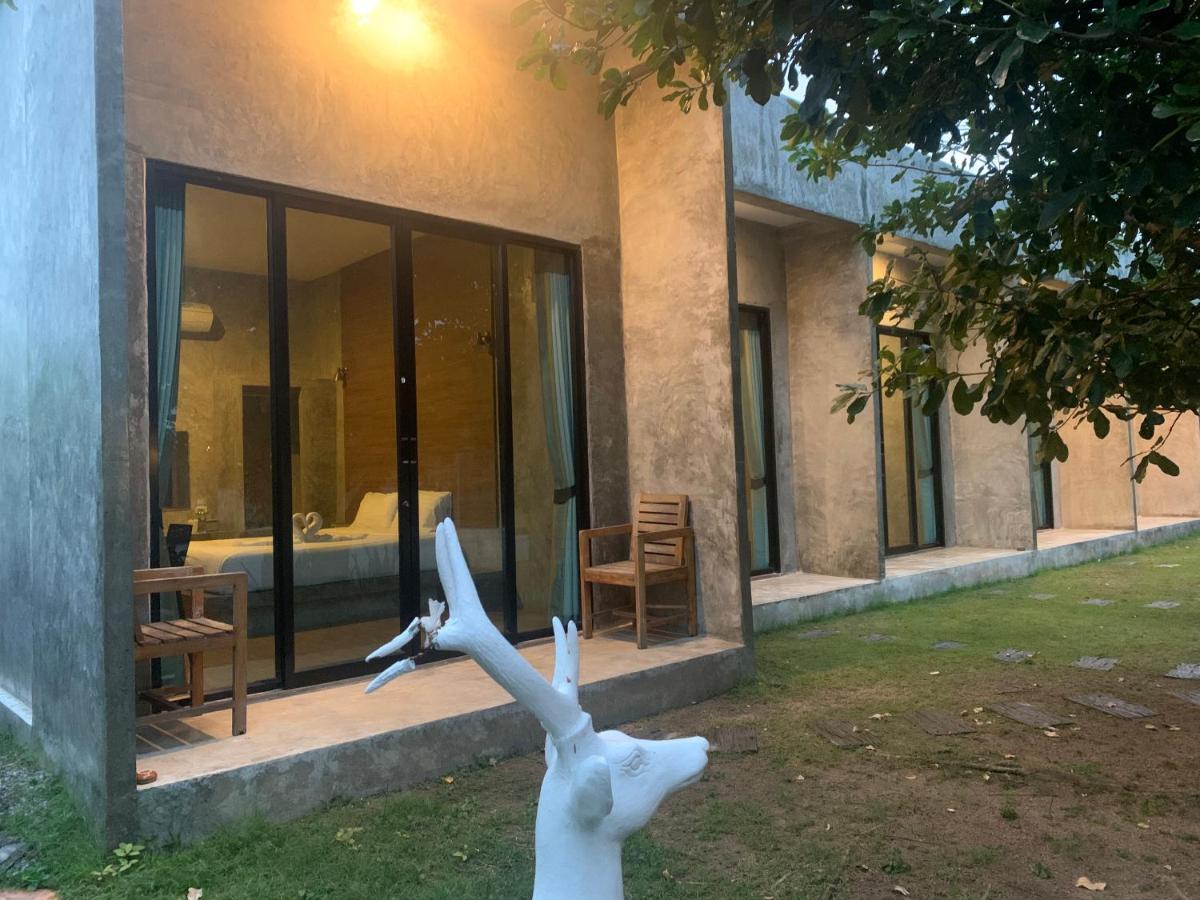 Alinda Resort 펫차부리 외부 사진