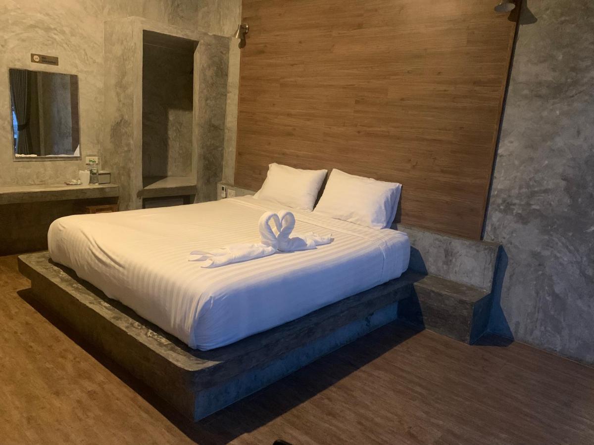 Alinda Resort 펫차부리 외부 사진
