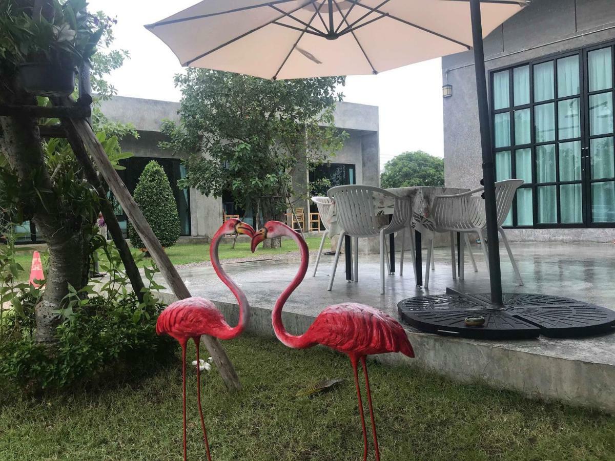 Alinda Resort 펫차부리 외부 사진